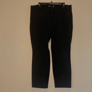 Old Navy High Rise Pixie Ankle Pants Black